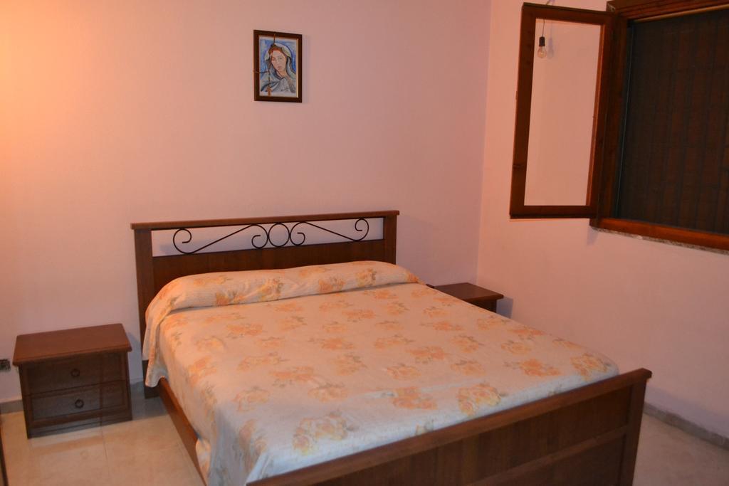 Villa Rosa - Ai Piedi Dell'Etna Бруколі Екстер'єр фото