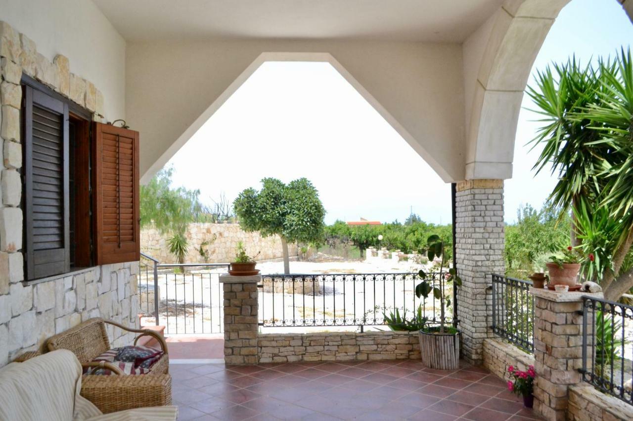 Villa Rosa - Ai Piedi Dell'Etna Бруколі Екстер'єр фото